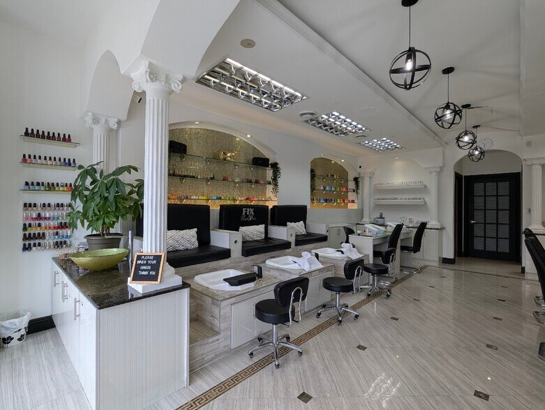 More Photos Of 409 Keele St, Toronto Storefront For Lease