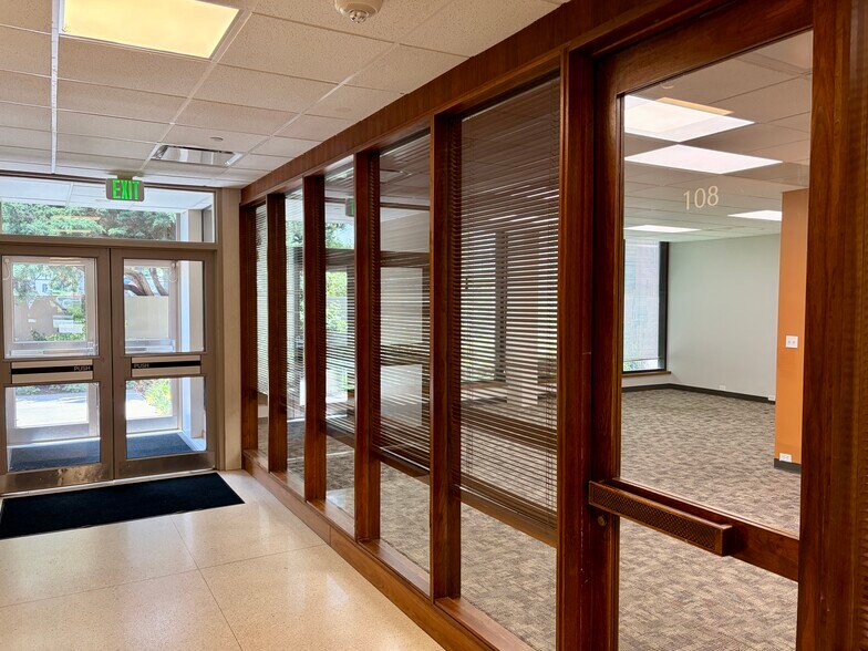 More Photos Of 215 W Oak St, Fort Collins Medical For Sale