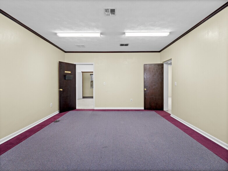 More Photos Of 4015 N Highway 1, Cocoa Office For Lease