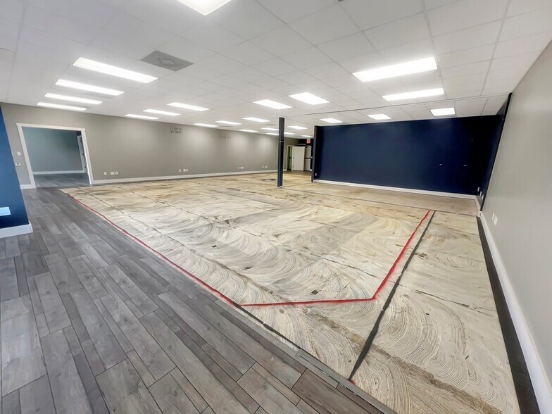 More Photos Of 13995 US Highway 29, Chatham Medical For Lease