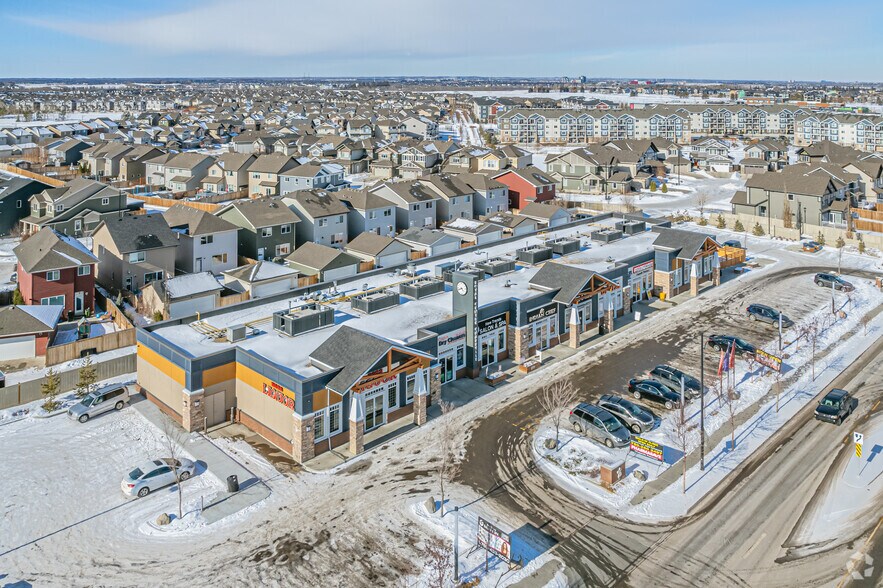 More Photos Of 3142 142 St NW, Edmonton Storefront For Lease