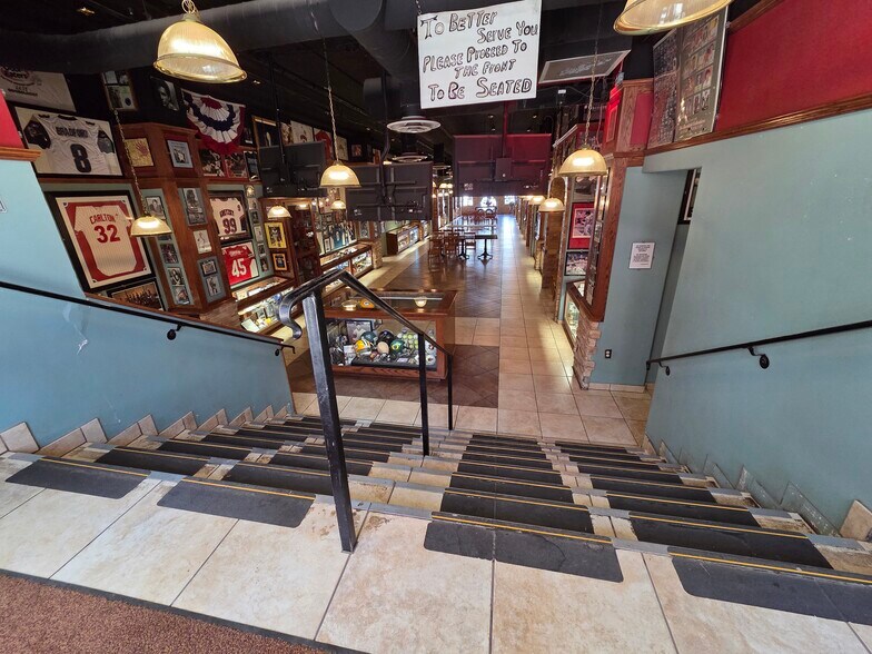 More Photos Of 107 W Coal Ave, Gallup Restaurant For Sale