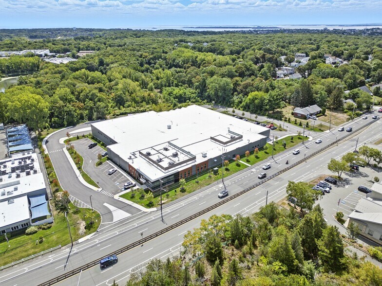 More Photos Of 373 Highland Ave, Salem Industrial For Lease