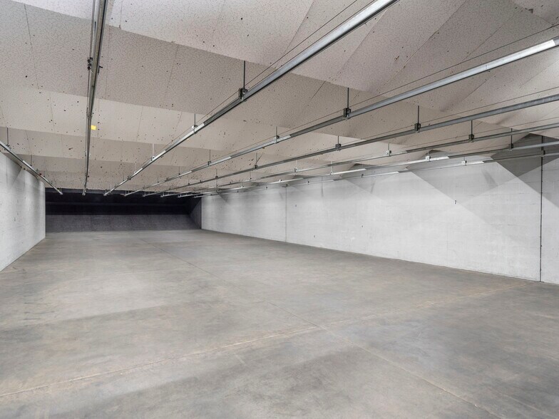 More Photos Of 17 Palmer Rd, Waynesville Warehouse For Sale