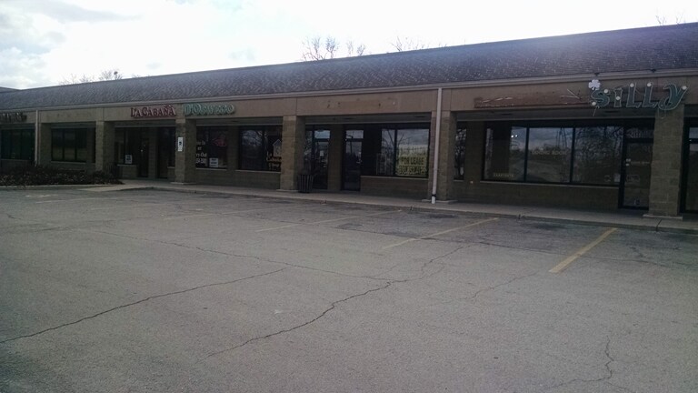 More Photos Of 4500-4574 State Route 71, Oswego Restaurant For Lease