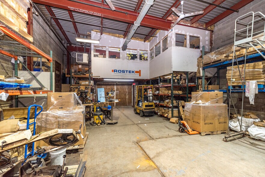 More Photos Of 4 7th St, Frenchtown Distribution For Sale