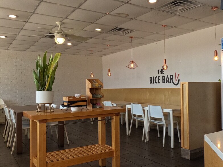 More Photos Of 5401 S Colony Blvd, The Colony Restaurant For Sale