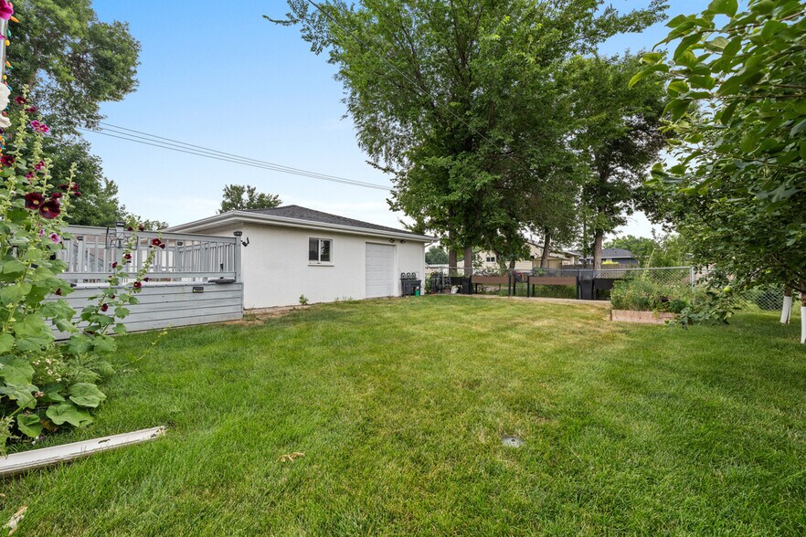 More Photos Of 118 21st St NW, Minot Multifamily For Sale