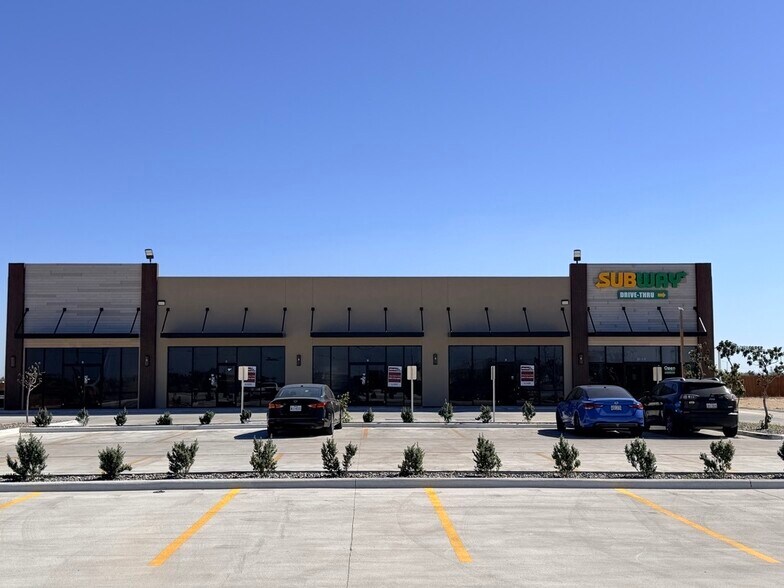 More Photos Of 2820 N International Blvd, Weslaco General Retail For Lease