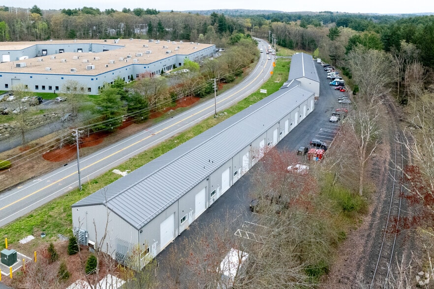 More Photos Of 156 Northboro, Southborough Warehouse For Lease