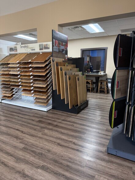 More Photos Of 1695 E Main St, Richmond Medical For Lease