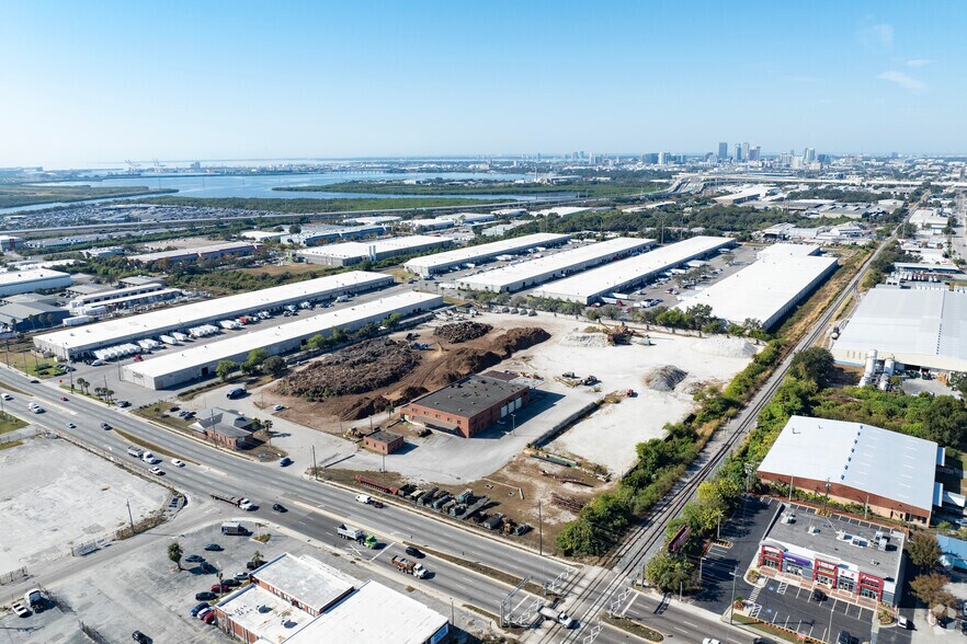 More Photos Of 4501-4751 Transport Dr, Tampa Unknown For Lease