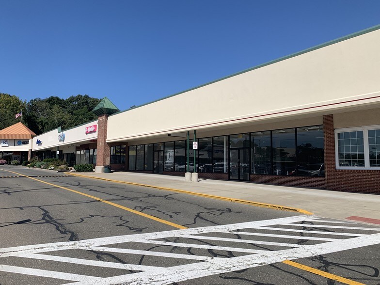 More Photos Of 2100 Dixwell Ave, Hamden Unknown For Lease