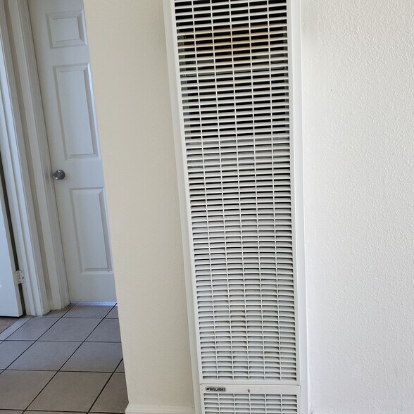 More Photos Of 810-820 Lampasas Ave, Sacramento Apartments For Sale