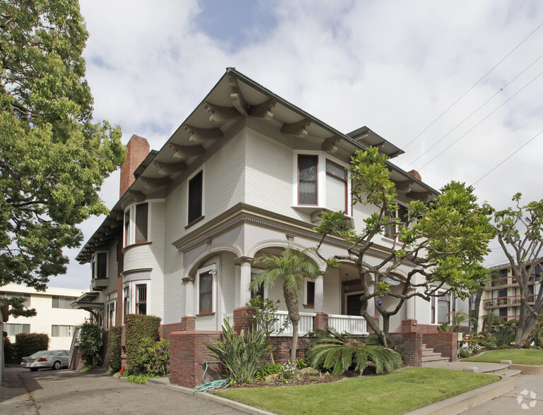 Primary Photo Of 2366 Front St, San Diego Office For Lease