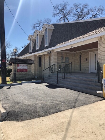 More Photos Of 3911 Fulton St, Houston Religious Facility For Lease