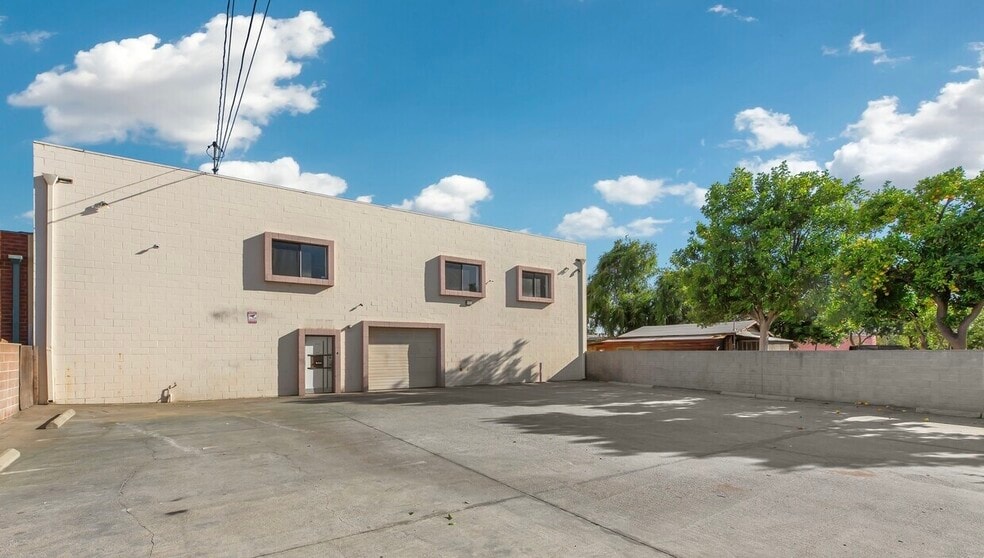 More Photos Of 826 W Santa Anita Ave, San Gabriel Manufacturing For Lease