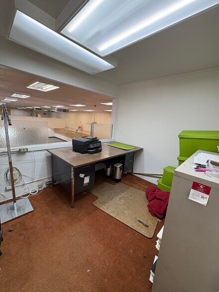 More Photos Of 363 Aultman St, Ely General Retail For Sale