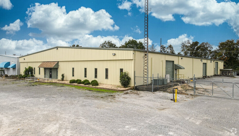 Primary Photo Of 3313 Sexton Rd SE, Decatur Manufacturing For Lease
