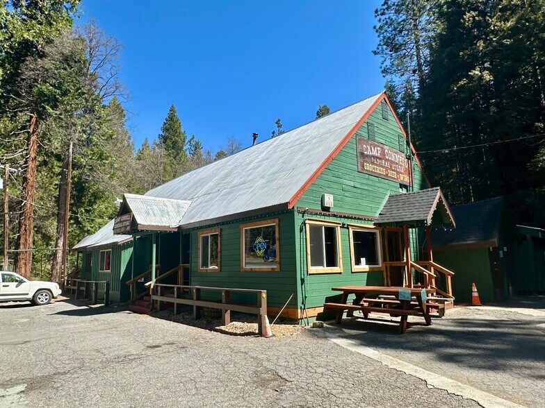 More Photos Of 4036 Old Highway 4, Camp Connell Freestanding For Sale