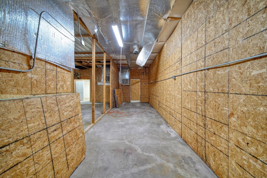 More Photos Of 5550 Carleton Rd, Palmyra Light Manufacturing For Sale