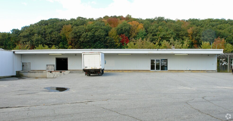 More Photos Of 62 Academy St, Auburn Warehouse For Sale