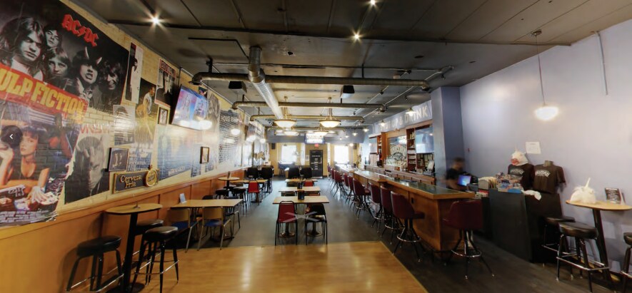 More Photos Of 327 E Grand River Ave, Lansing Storefront For Lease