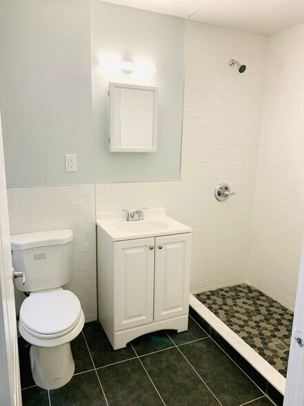 More Photos Of 2850 W 17th St, Brooklyn Apartments For Sale