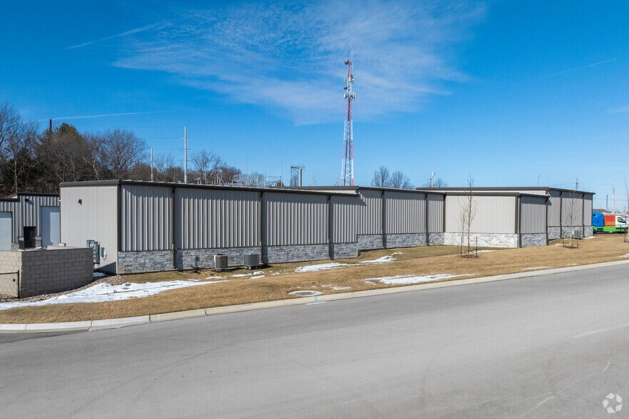 More Photos Of 7080 Ensign Dr, Parkville Warehouse For Sale