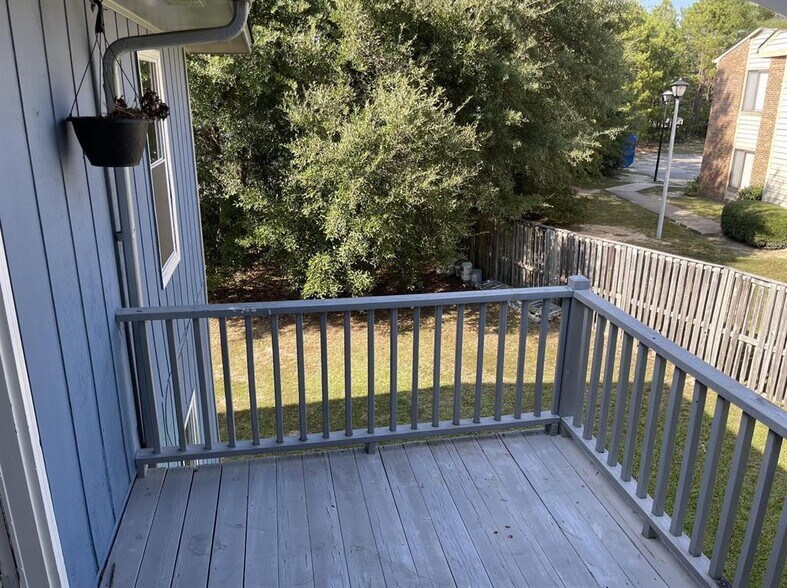 More Photos Of 2924 Chatsworth Rd, Columbia Apartments For Sale