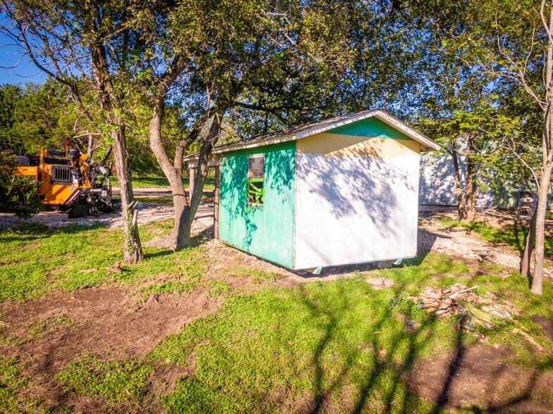 More Photos Of 18711 Interstate 35 N, Schertz Land For Sale