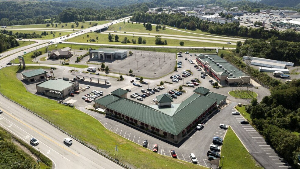 More Photos Of 5000-6000 Mid Atlantic Dr, Morgantown Storefront Retail Office For Lease