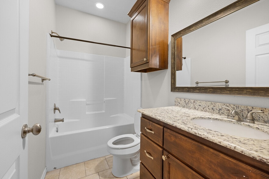 More Photos Of 307 Boyett St, College Station Apartments For Sale