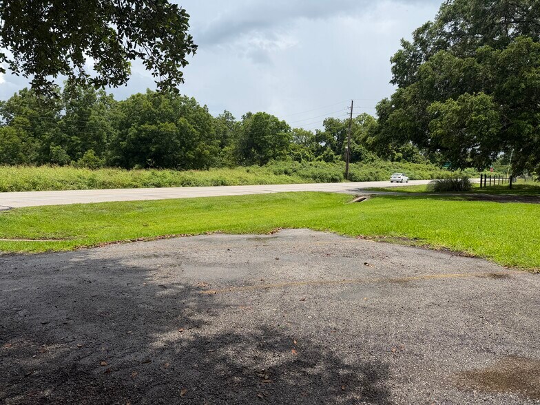 More Photos Of 34507 FM 1093, Simonton Land For Lease
