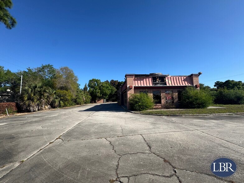 More Photos Of 2650 W New Haven Ave, Melbourne Freestanding For Sale