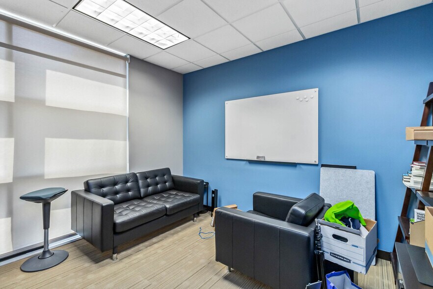 More Photos Of 11002 Lake Hart Dr, Orlando Religious Facility For Lease