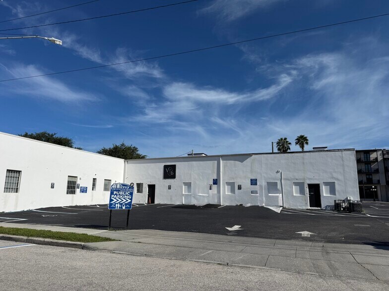 More Photos Of 1701 N 14th St, Tampa Office For Lease