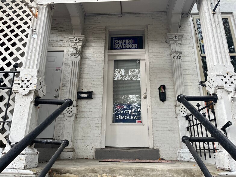 More Photos Of 926 Diamond Park, Meadville Office For Sale