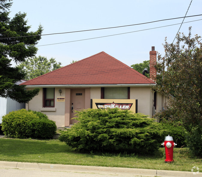 Primary Photo Of 1281-1285 St Marys Ave, Mississauga Office For Lease