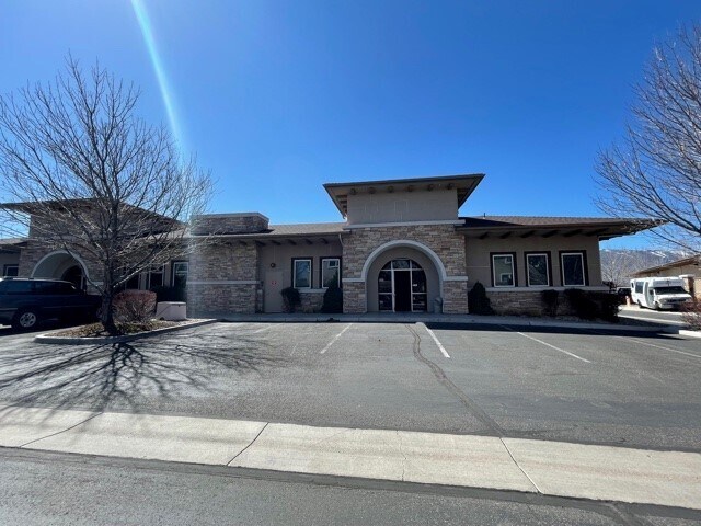 More Photos Of 1667 Lucerne St, Minden Office For Lease