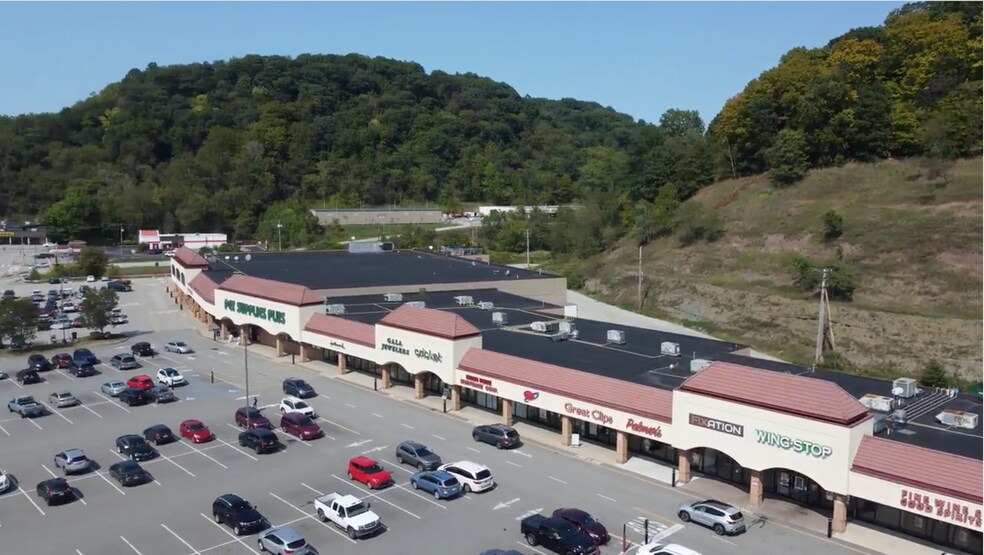 More Photos Of 2001-203 Lincoln Way, McKeesport Unknown For Lease