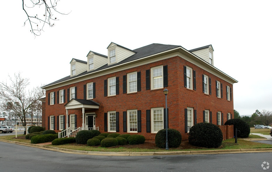 More Photos Of 2547 Lafayette Plaza Dr, Albany Unknown For Lease