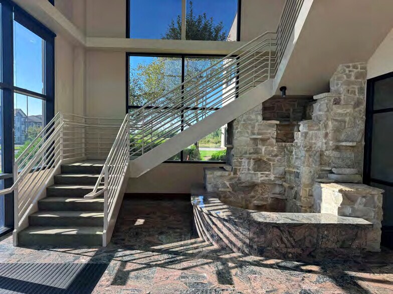 More Photos Of 2110 Fiserv Drive Southwest, Cedar Rapids Office For Sale