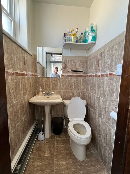 More Photos Of 2001 Park St, Atlantic Beach Storefront Retail Residential For Sale