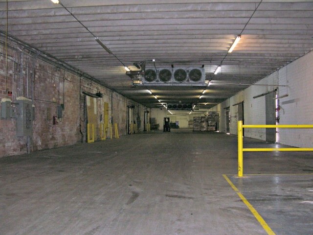 More Photos Of 6665 E 14th St, Brownsville Refrigeration Cold Storage For Sale