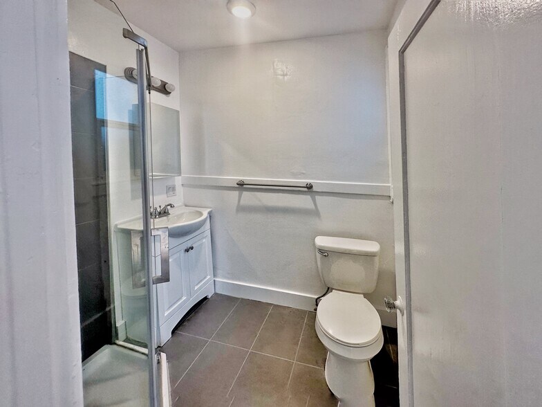 More Photos Of 108 Naglee Ave, San Francisco Apartments For Sale