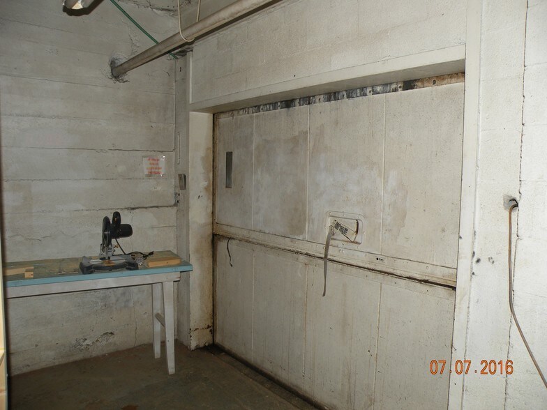 More Photos Of 100 S Mulberry St, Dickson Coworking Space