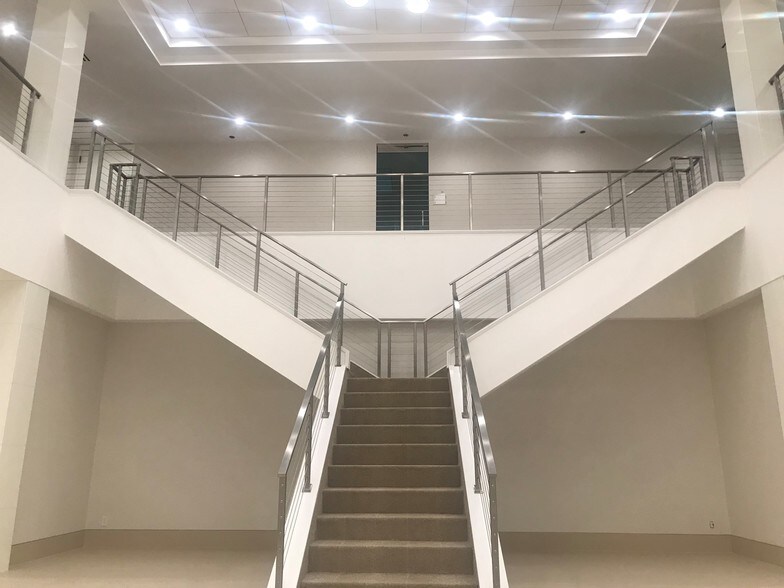 More Photos Of 12850 Middlebrook Rd, Germantown Coworking Space