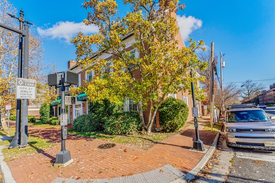 More Photos Of 728 S Washington St, Alexandria Office For Lease