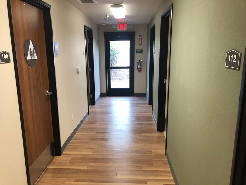 More Photos Of 12183 Locksley Ln, Auburn Medical For Lease